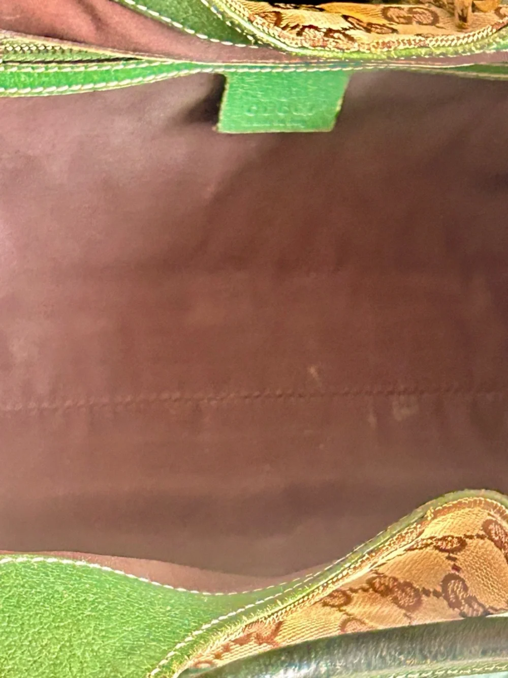 Gucci Jackie Bardot GG Hobo Shoulder
Bag - Green Leather Trim - Gold Hardware - Picture 4 of 16